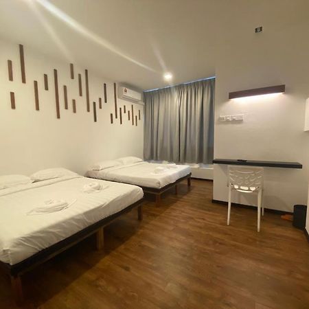 Kuching Hotel Dış mekan fotoğraf