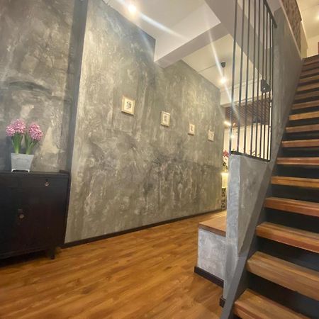 Kuching Hotel Dış mekan fotoğraf